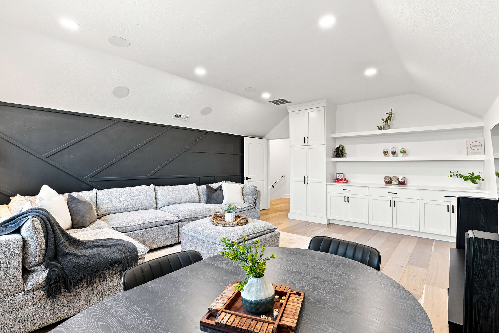 Upstairs bonus retreat